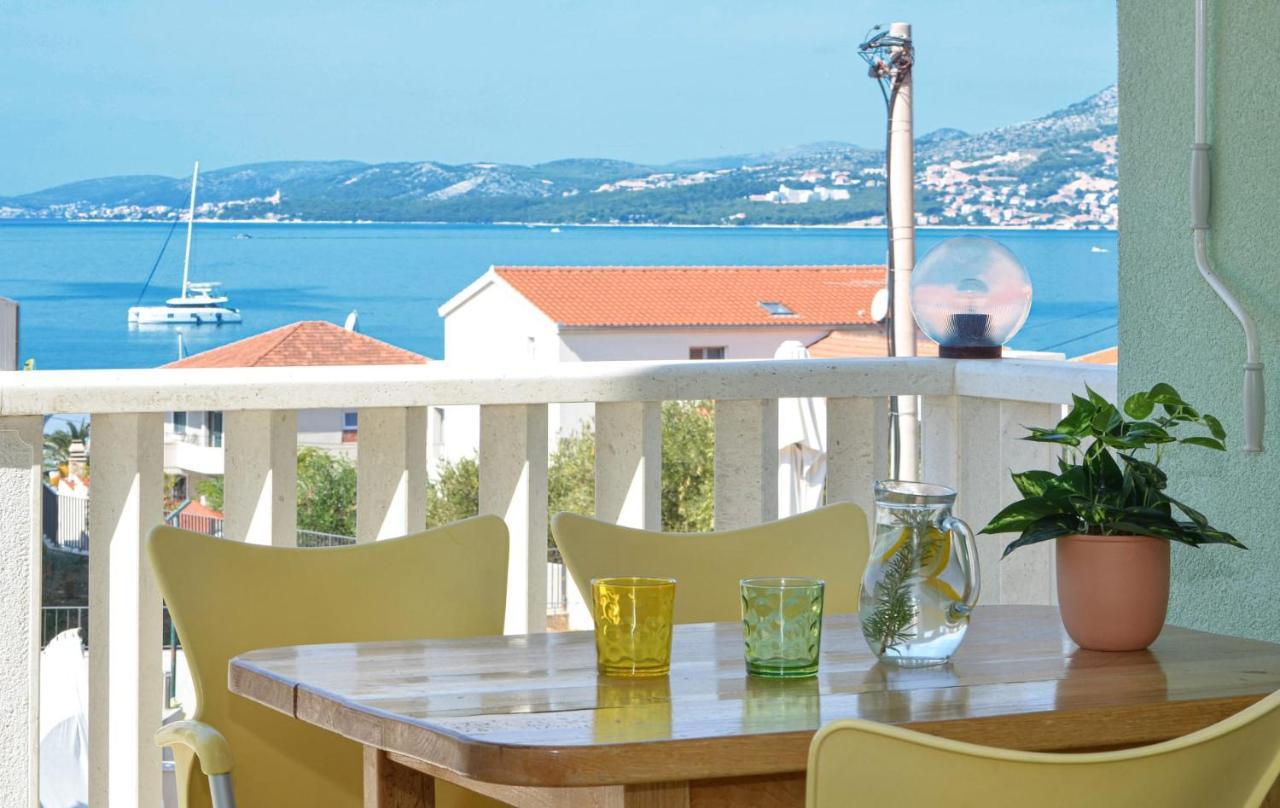Apartments Santo Trogir - Okrug Gornji Exterior photo