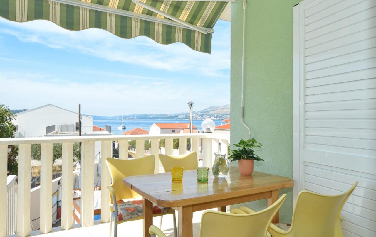 Apartments Santo Trogir - Okrug Gornji Exterior photo