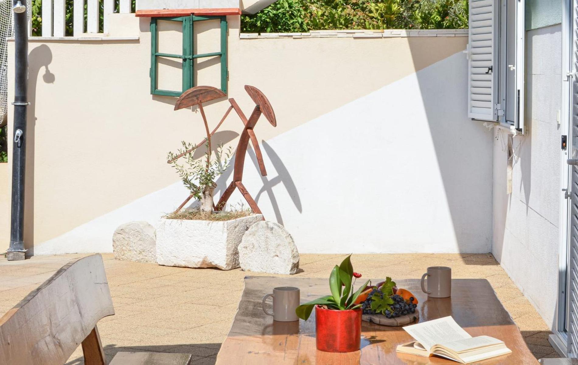 Apartments Santo Trogir - Okrug Gornji Exterior photo